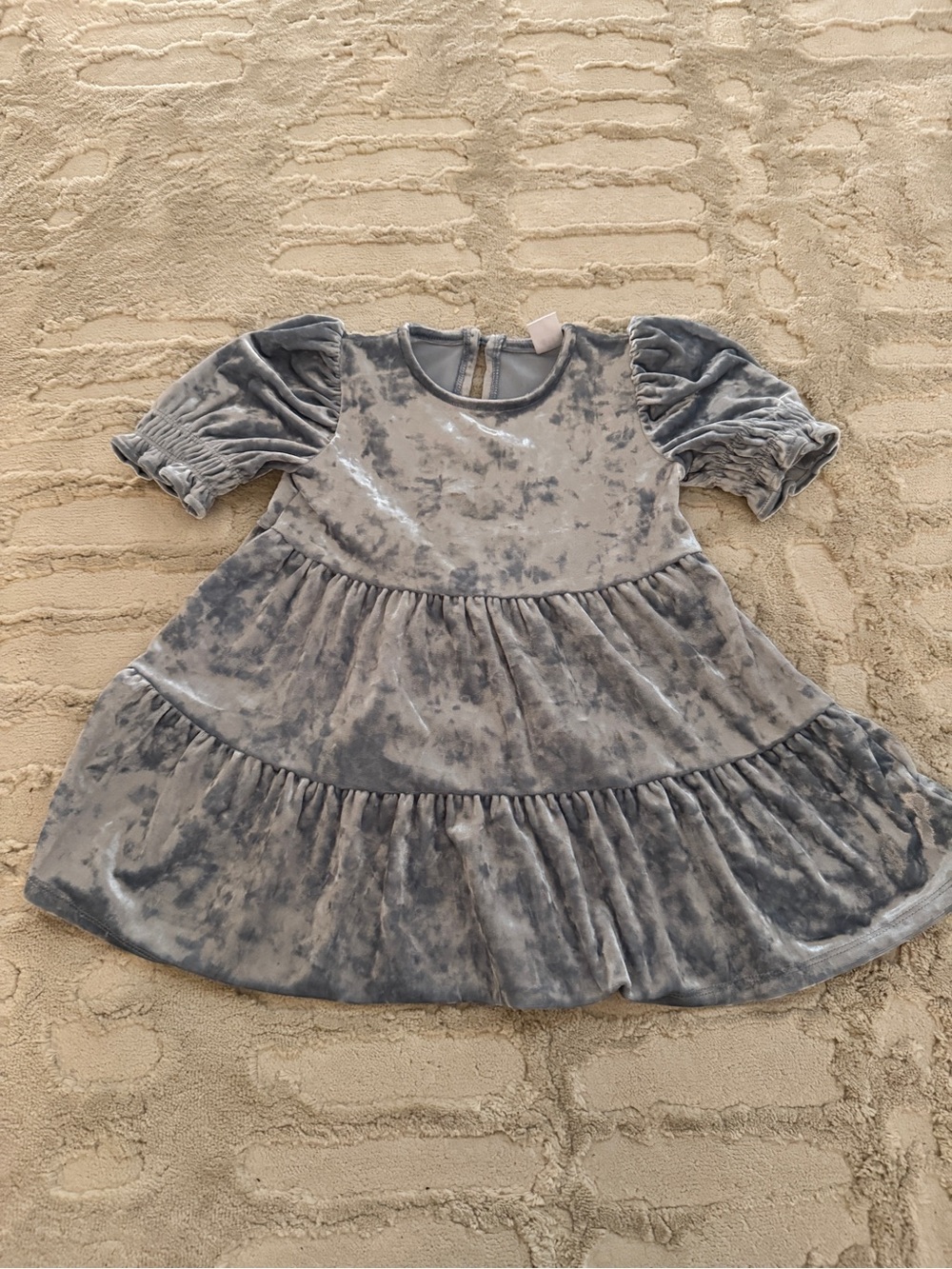 GAP Girls' Velvet Tiered Dress in Soft Gray